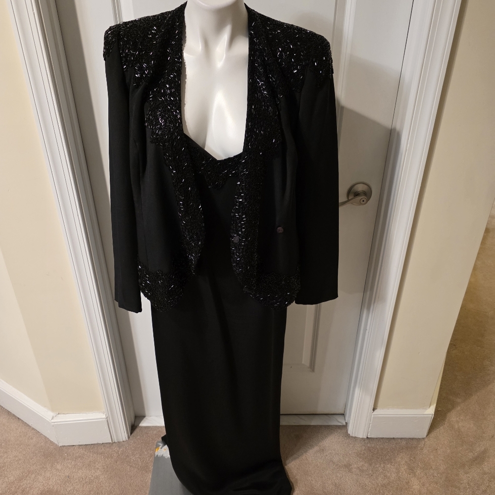Stunning Formal Silk Dress Set Size Medium